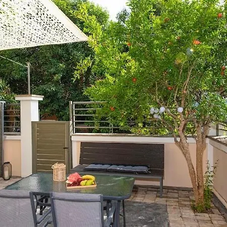 Tsoutsis Suite Vasilikí Exterior foto