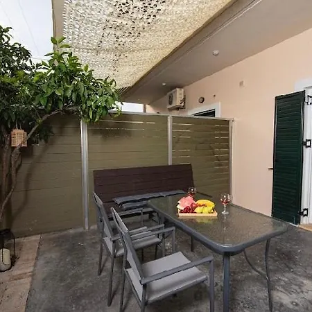Tsoutsis Suite Vasilikí Exterior foto