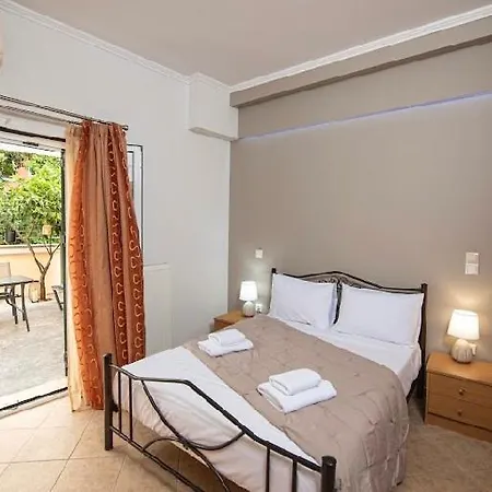 Tsoutsis Suite Vasilikí Exterior foto