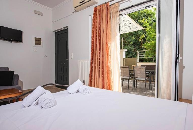 Apartment Tsoutsis Vasiliki (Lefkada)